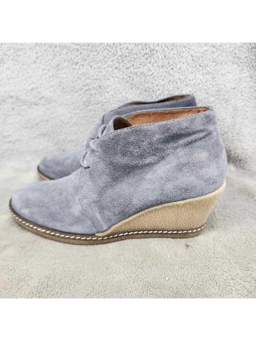 Donald J. Pliner Shoer Womens Size 6 Gray Suede Wedge Ankle Booties *Read*